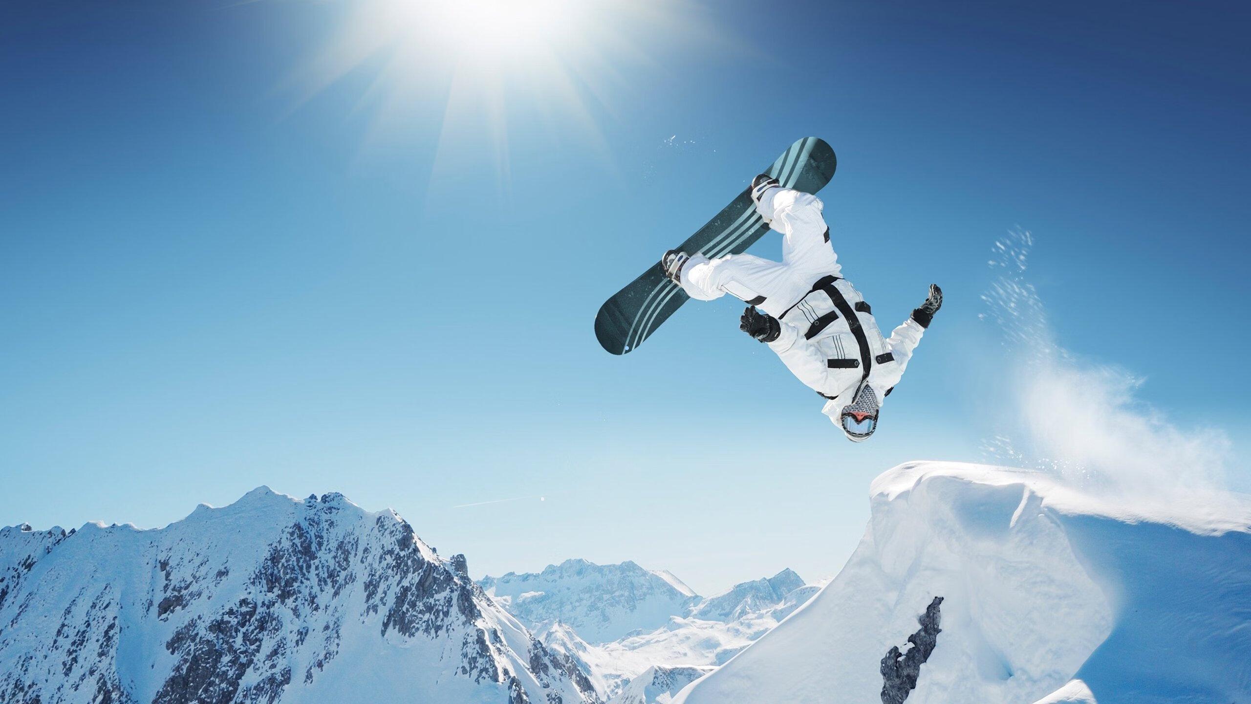 2025体坛启示录，赵心童上演外卡奇迹，诺里斯加冕F1新王